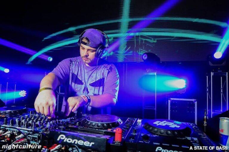 SewDough performing live at A State of Bass @ Stereo Live